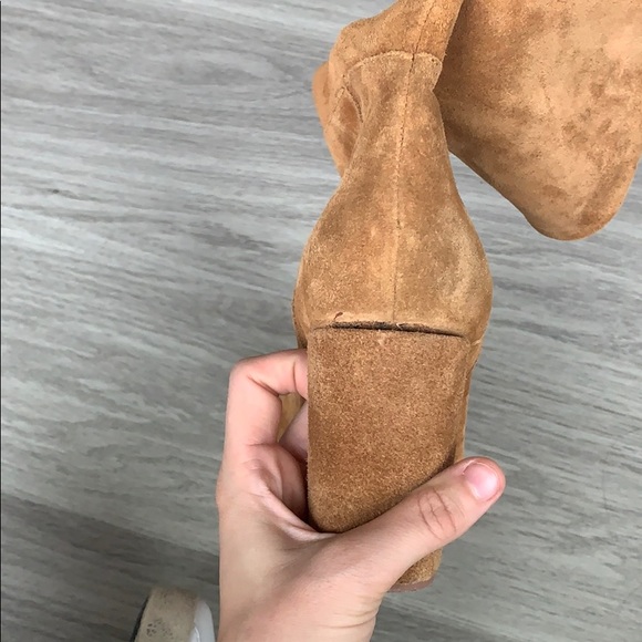 Chinese Laundry suede booties! (Right needs glued) - Picture 4 of 4